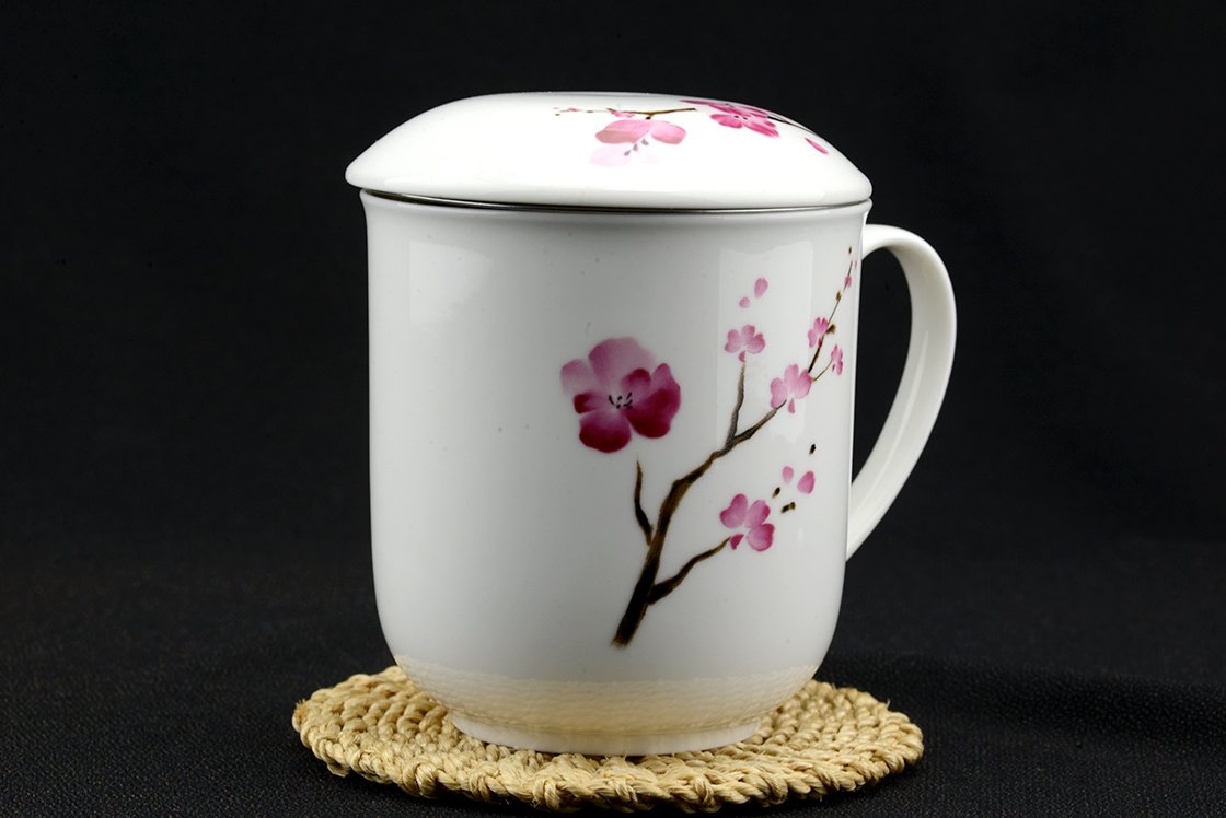 Sakura porcelain mug with filter