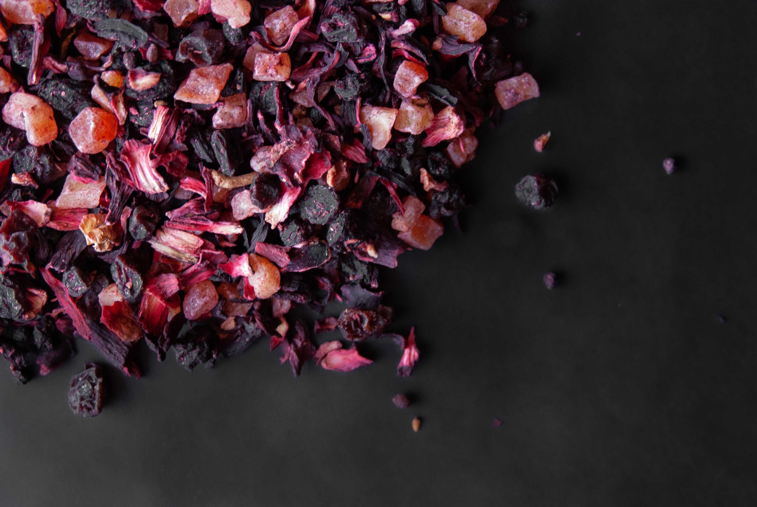 Infuso alla frutta con ribes nero e mirtillo tisana