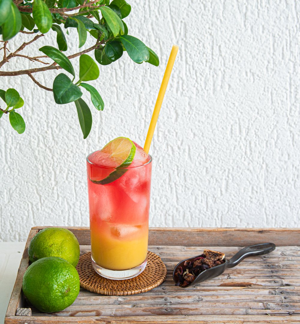 Cocktail di tè freddo, infuso freddo, tisana fredda