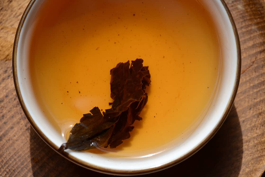 Tie guan yin 2000 post fermentato oolong tea1